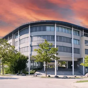 Otel Four Munich Neue Messe